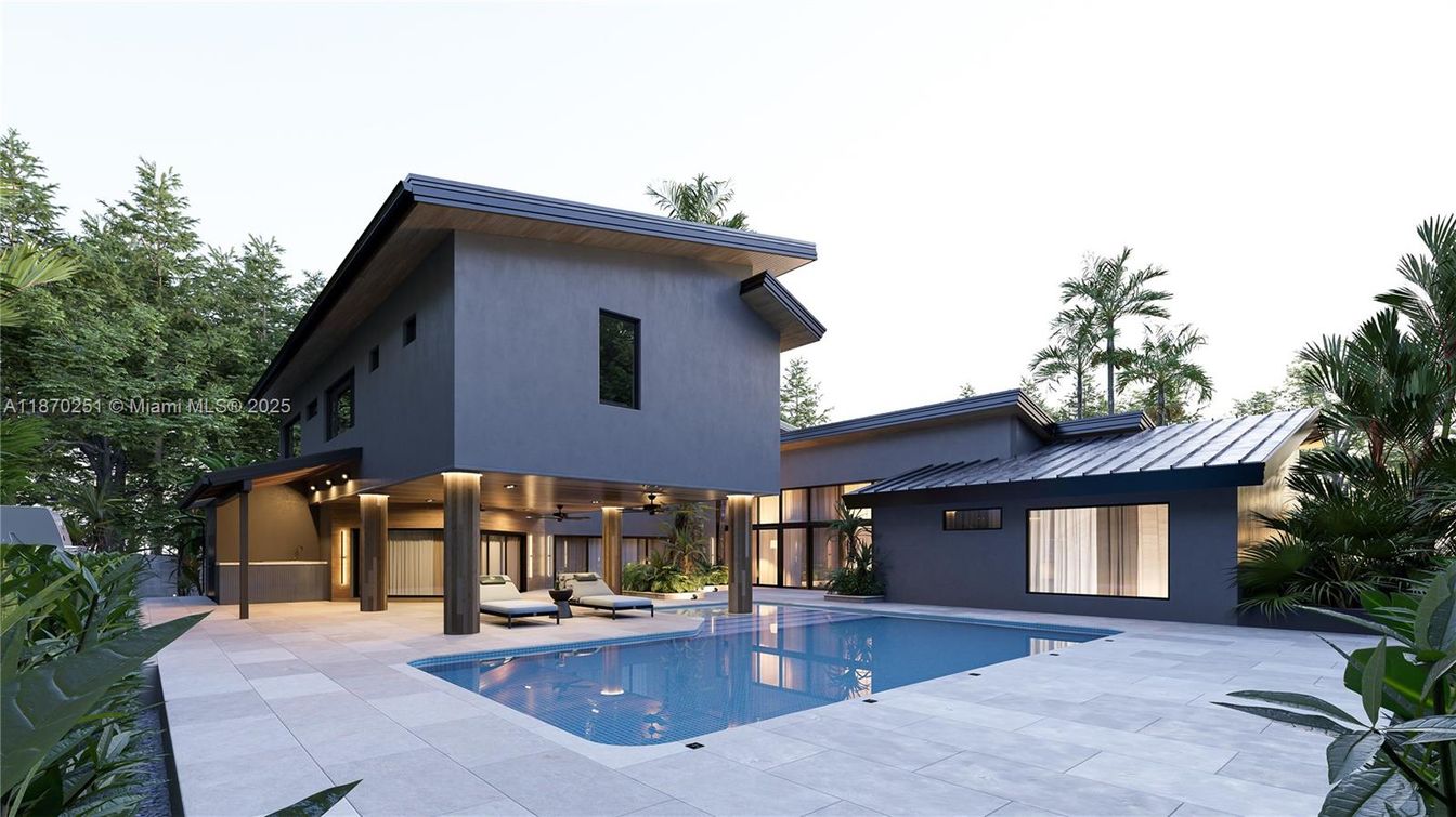 Exterior, Pool
