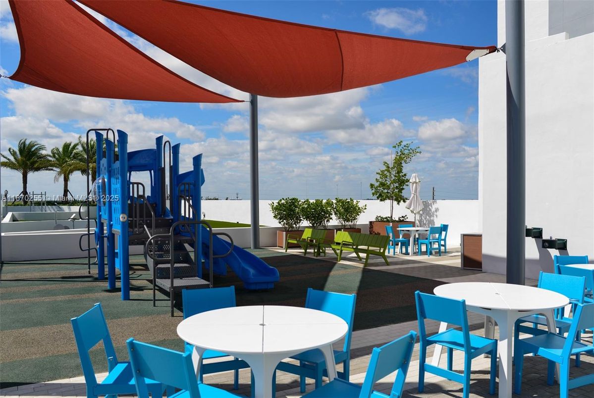 Exterior, Playground, Water