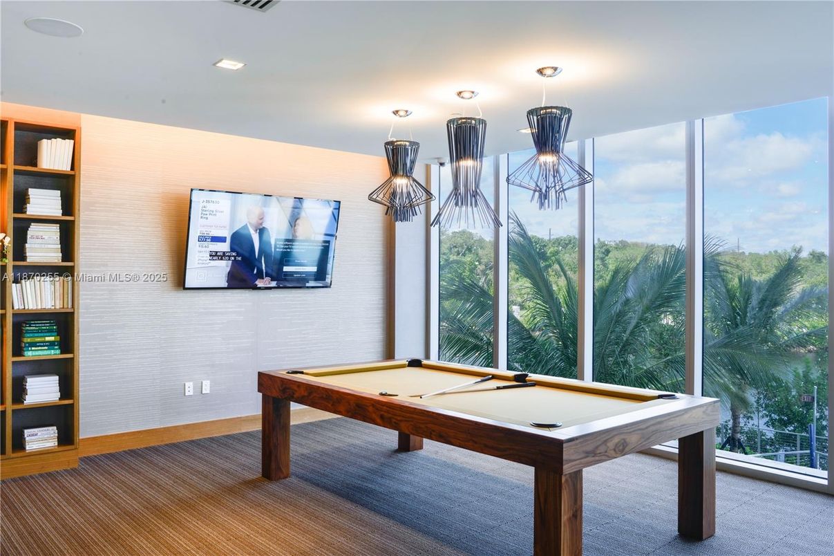 Billiard Table, Game Room, Interior, Recessed Lighting