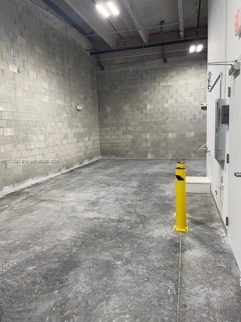 Garage, Interior, Stone Walls