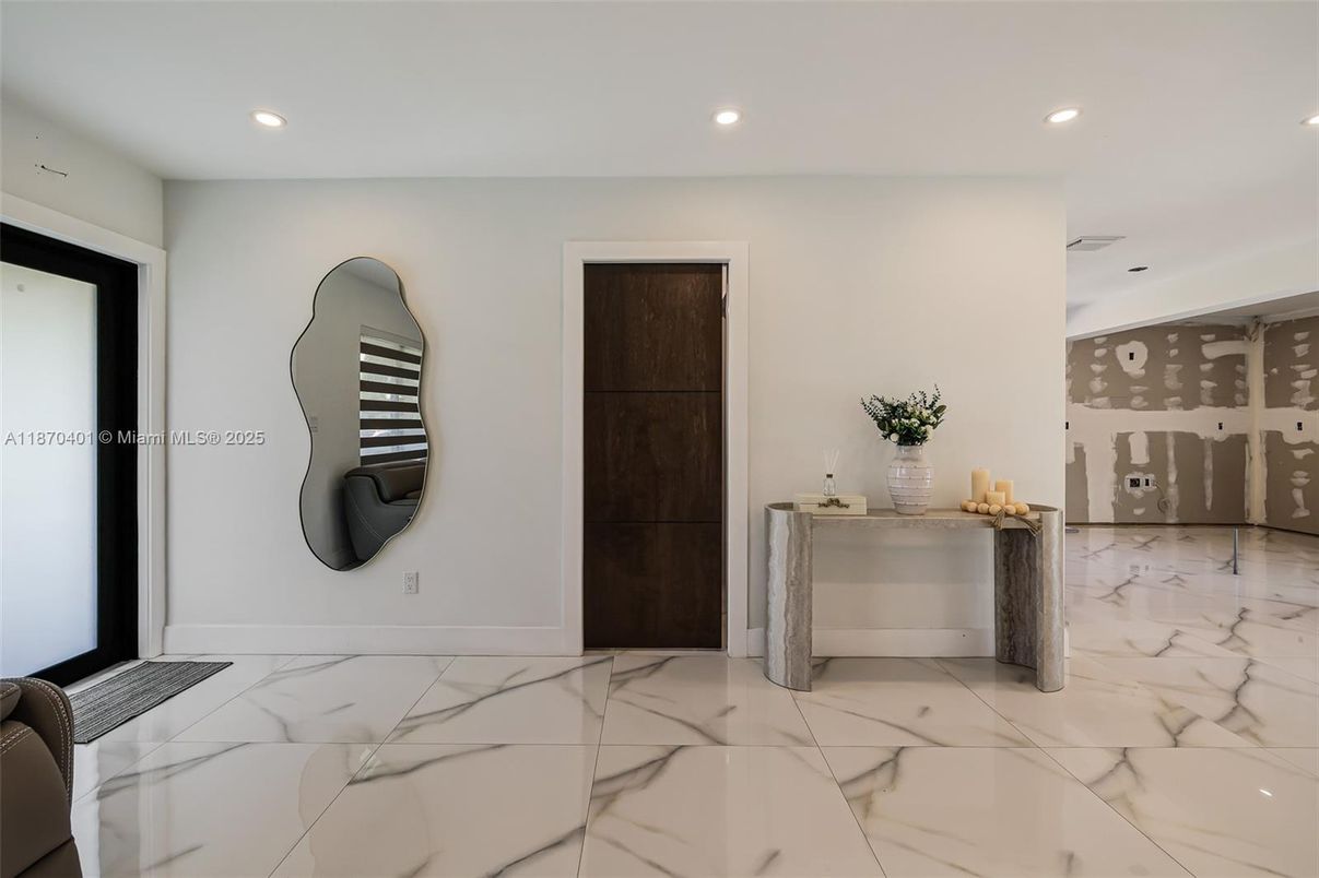 Interior, Marble, Recessed Lighting