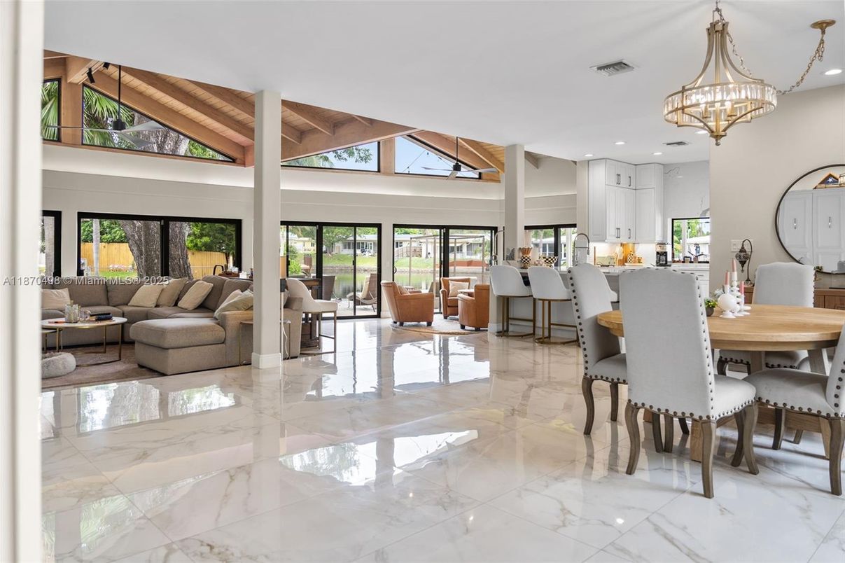 Chandelier, Dining room, Interior, Kitchen, Living room, Marble, Pendant Lights, Recessed Lighting