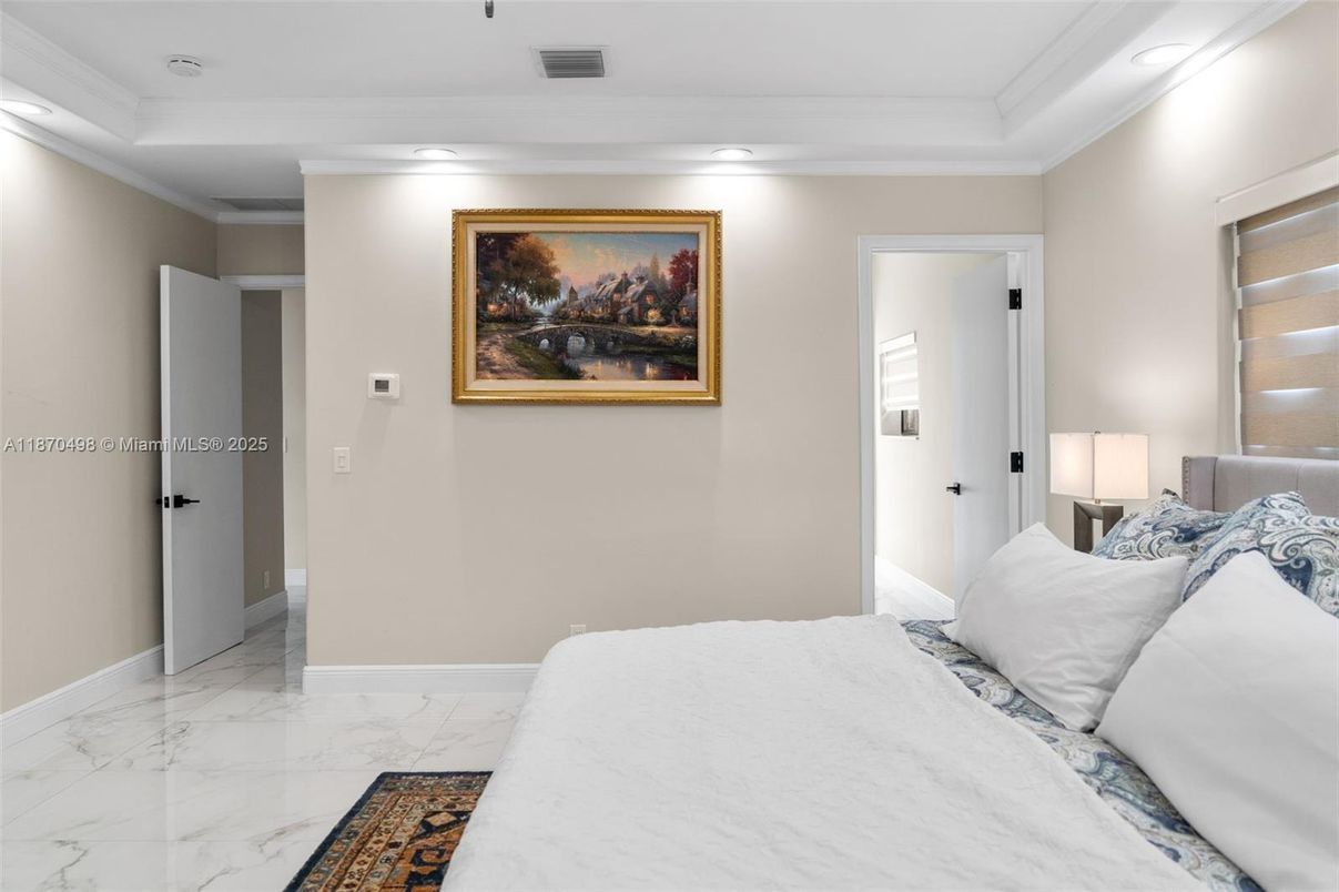 Bedroom, Interior, Marble, Recessed Lighting