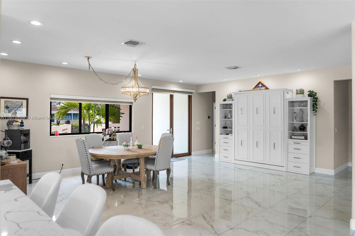 Dining room, Interior, Marble, Pendant Lights, Recessed Lighting