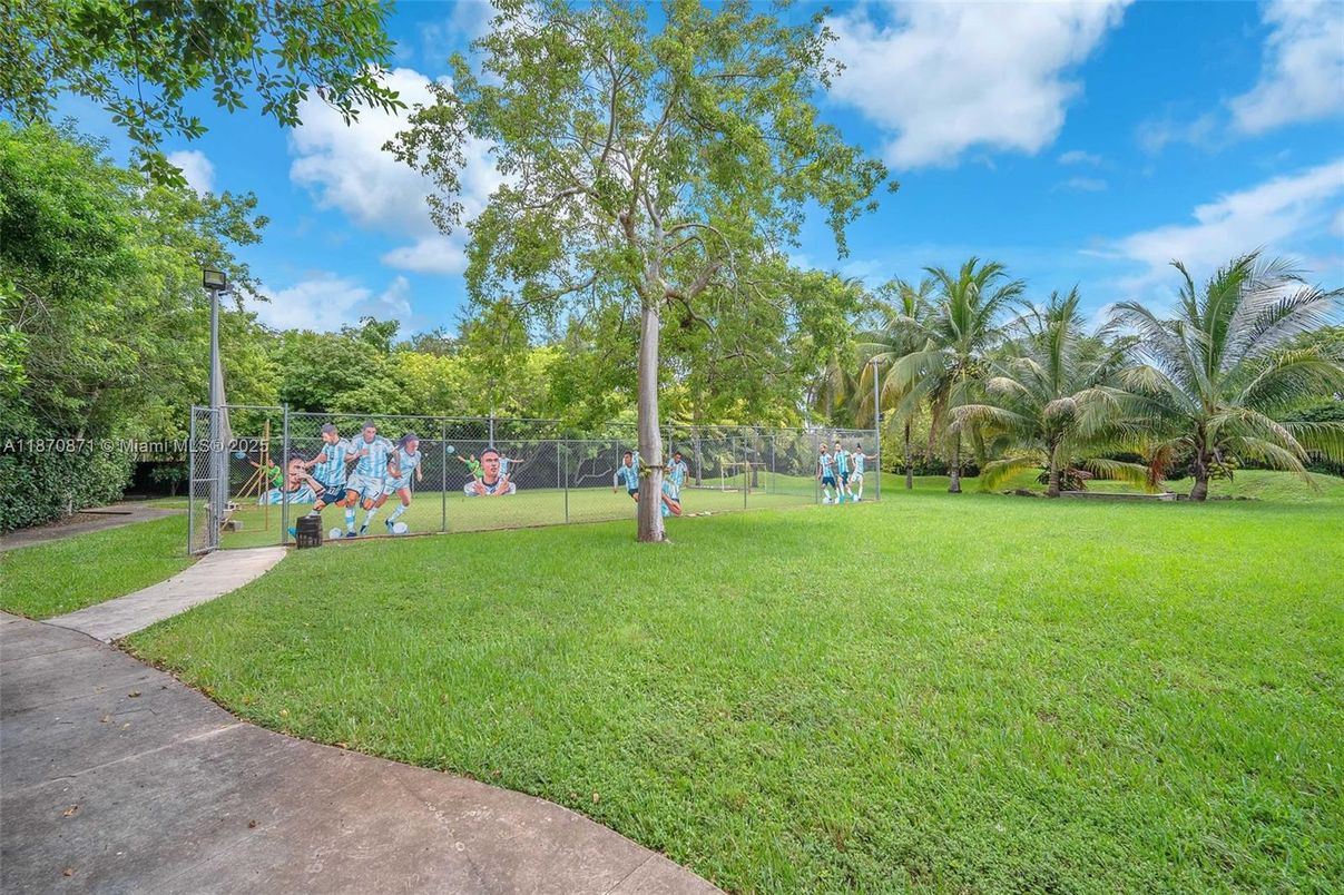 Backyard, Exterior, Playground