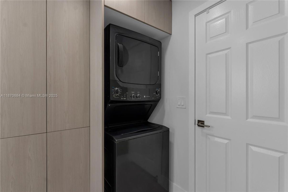 Interior, Utility Closets, Washer
