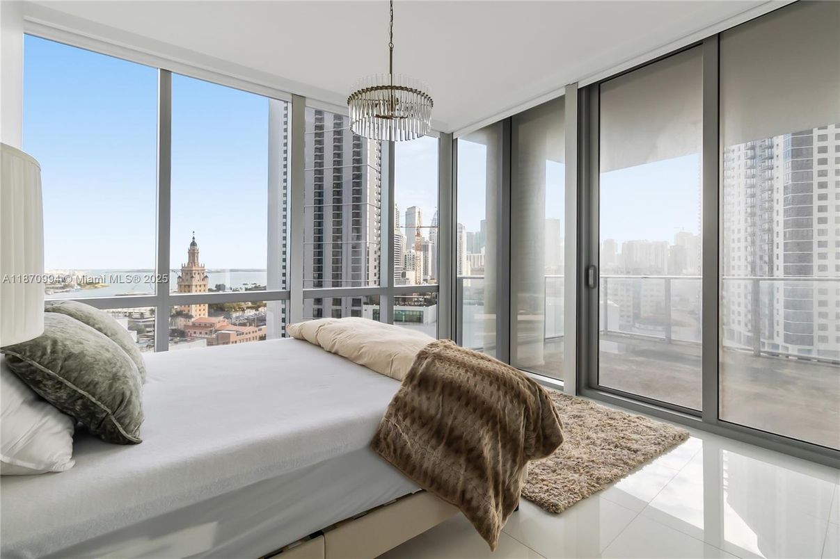 Bedroom, Chandelier, Interior, Pendant Lights, Water