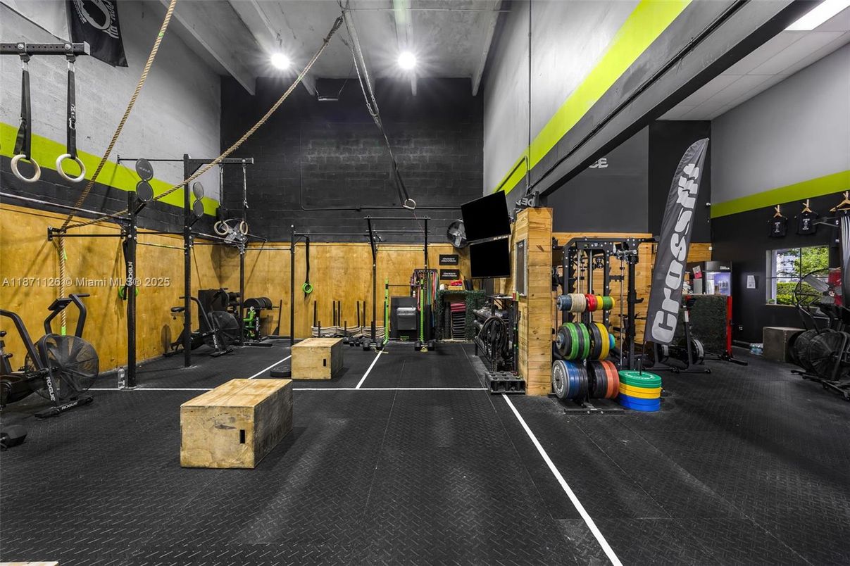 Fitness Equipment, Interior
