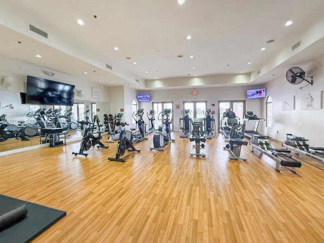 Fitness Equipment, Gym, Interior, Recessed Lighting, Wood Texture Flooring