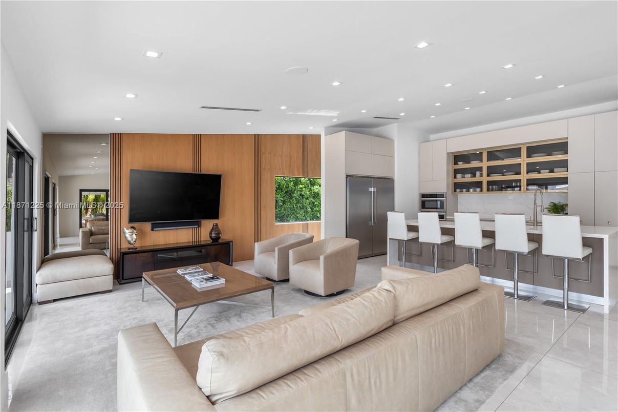Interior, Kitchen, Living room, Recessed Lighting