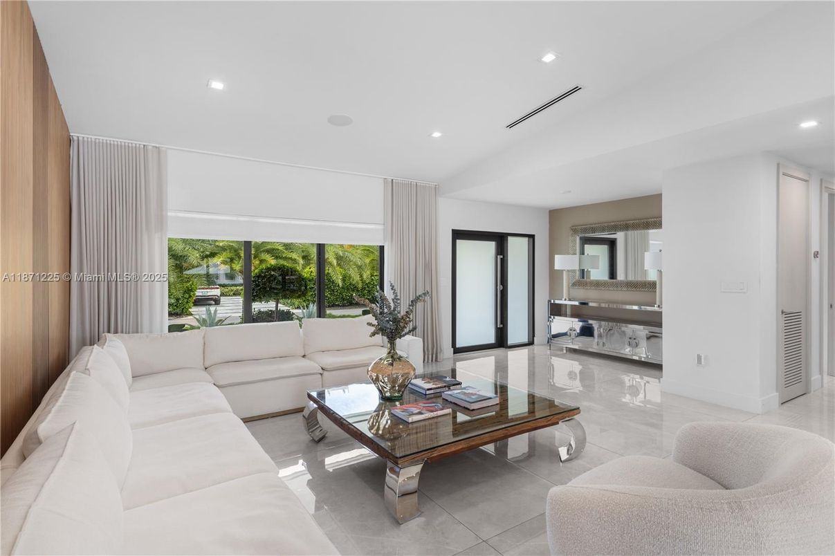 Interior, Living room, Recessed Lighting