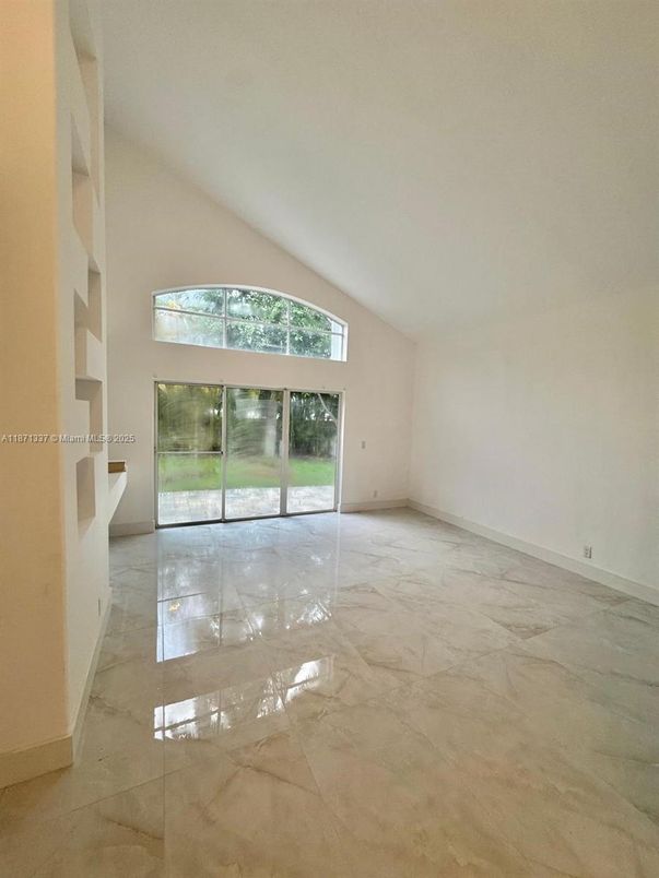 Empty room, Interior, Marble