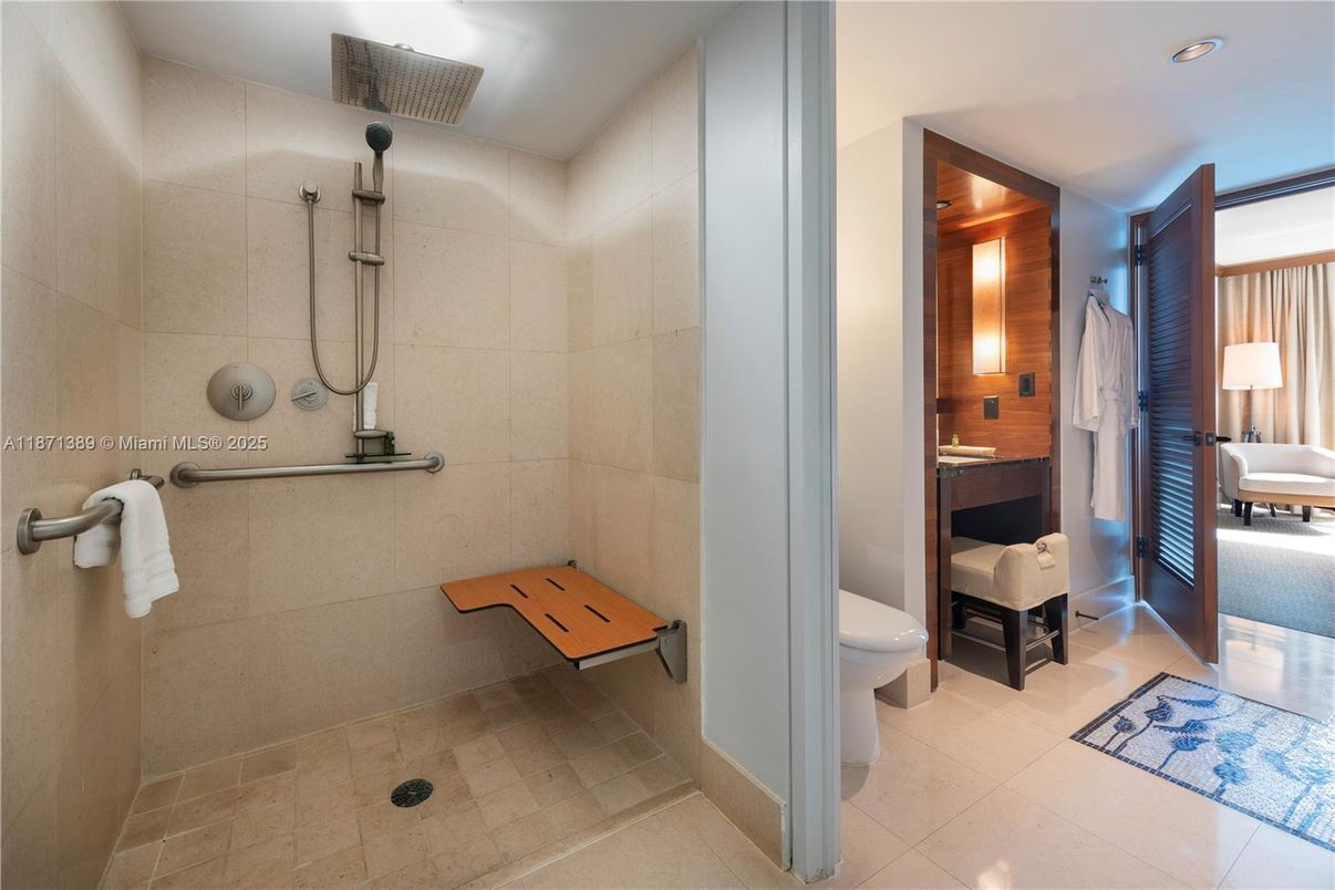 Bathroom, Interior, Recessed Lighting, Wooden Walls