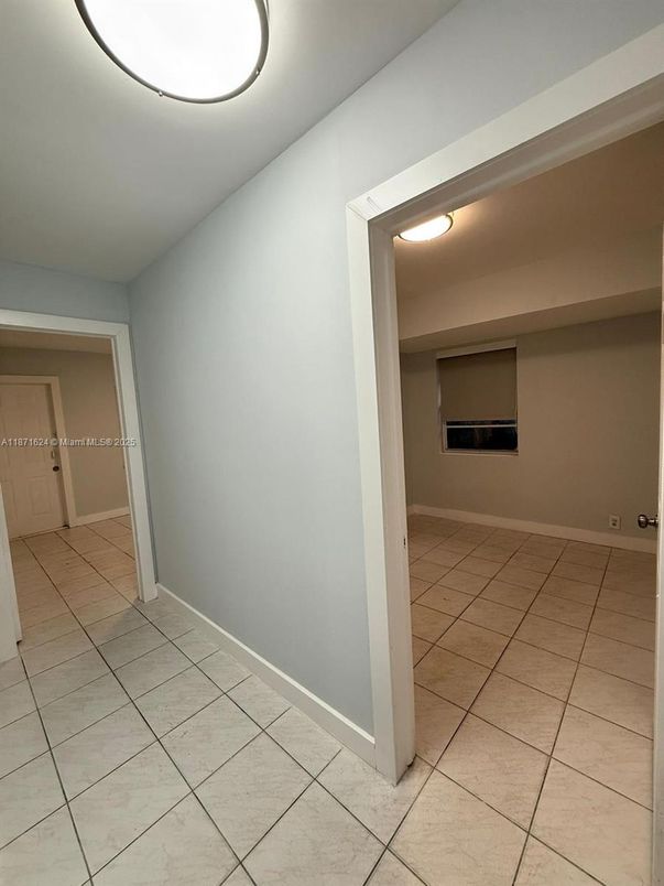 Empty room, Fireplace, Interior