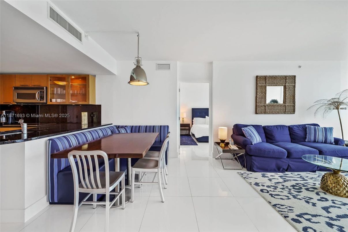 Dining room, Interior, Kitchen, Living room, Pendant Lights