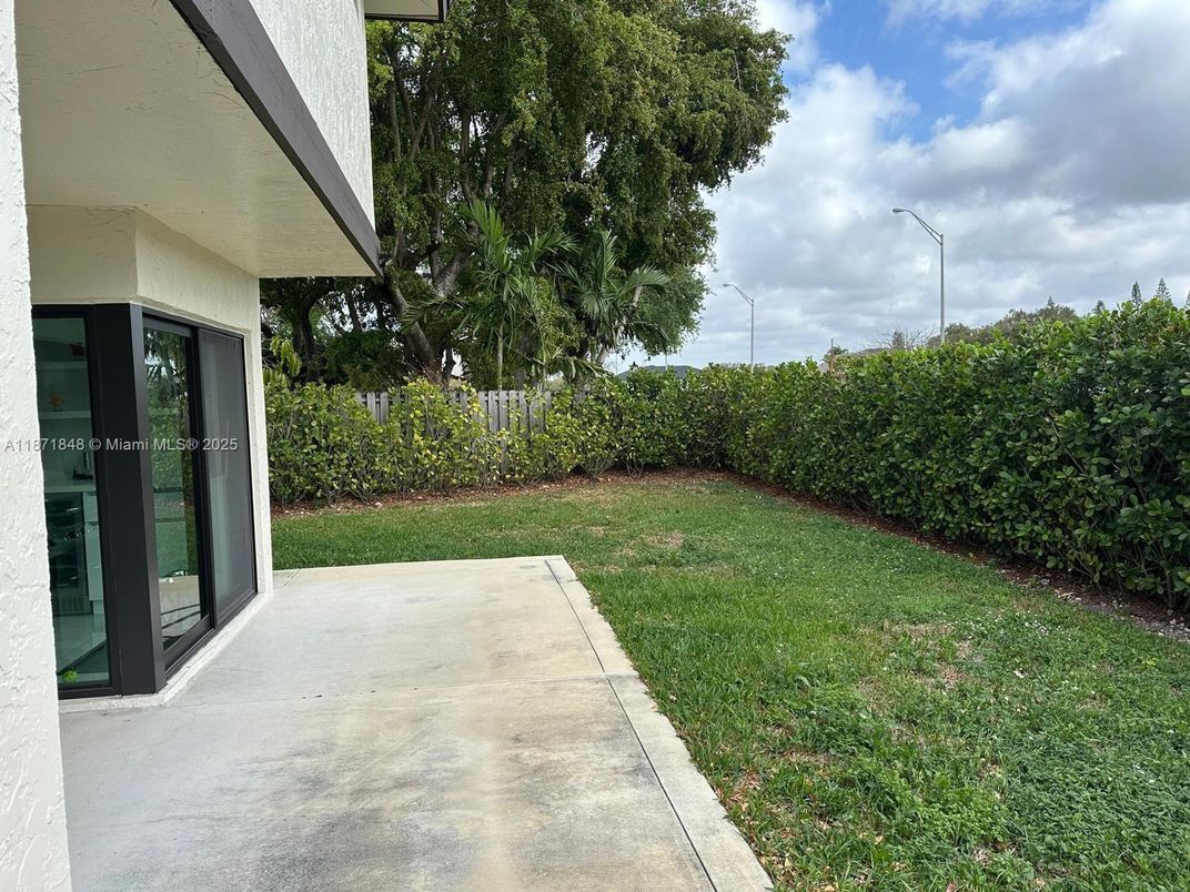 Backyard, Exterior