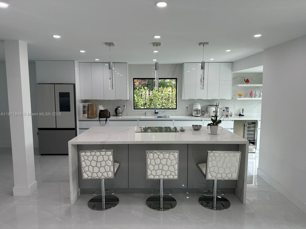 Interior, Kitchen, Pendant Lights, Recessed Lighting, Stainless Steel Appliances