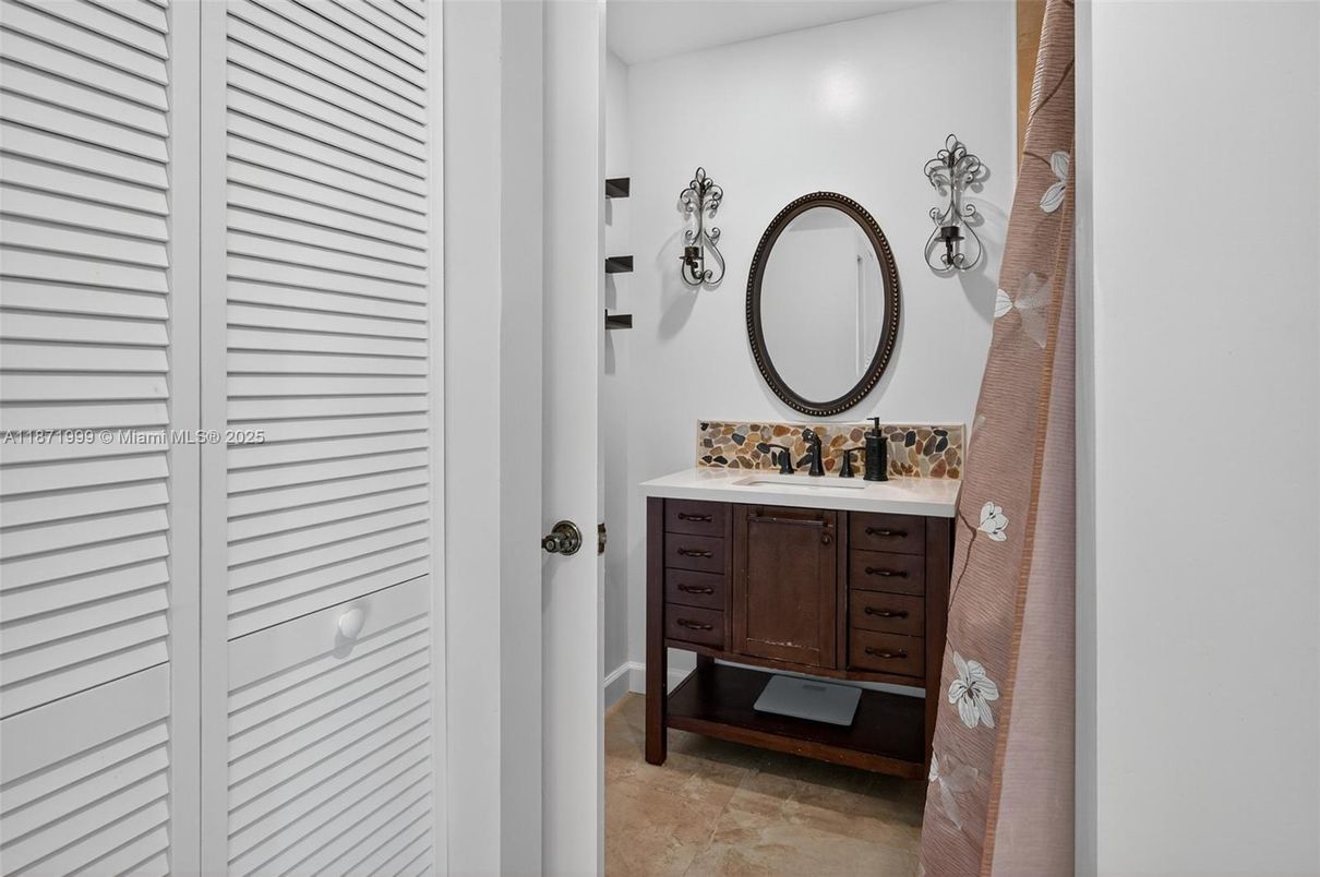 Bathroom, Interior