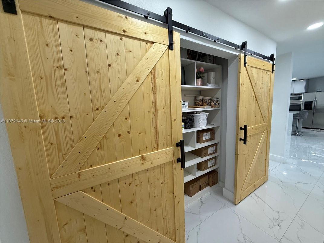 Interior, Marble, Wooden Walls