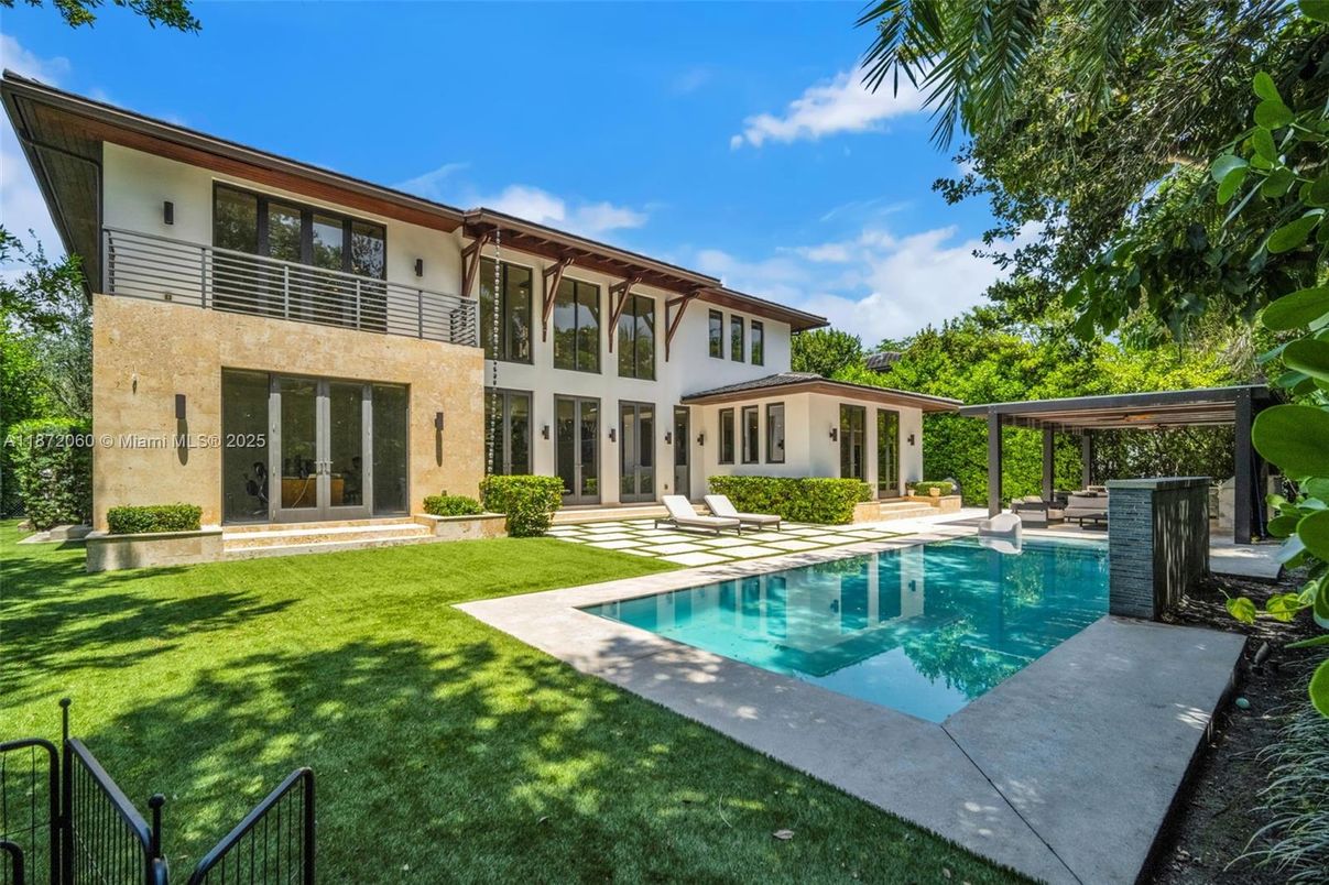 Backyard, Exterior, Pool