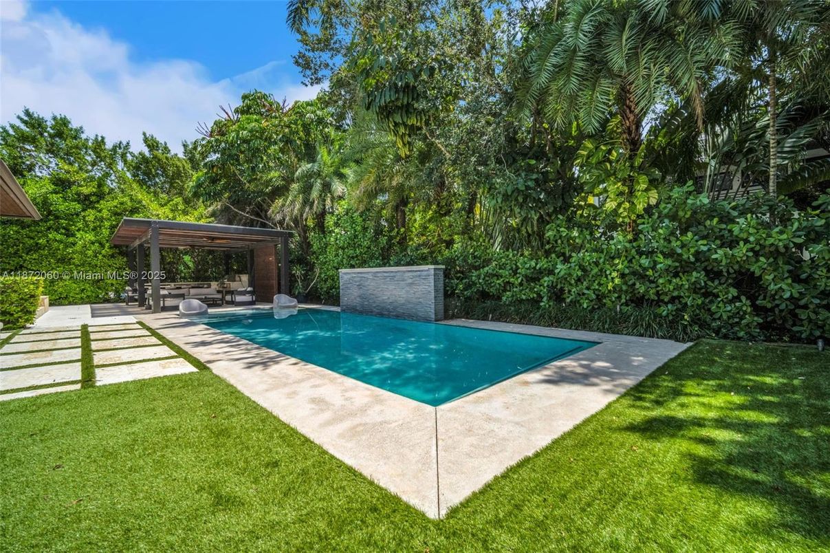 Backyard, Exterior, Pool