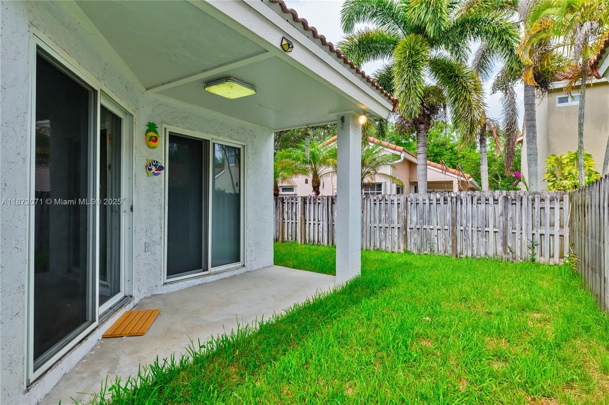 Backyard, Exterior