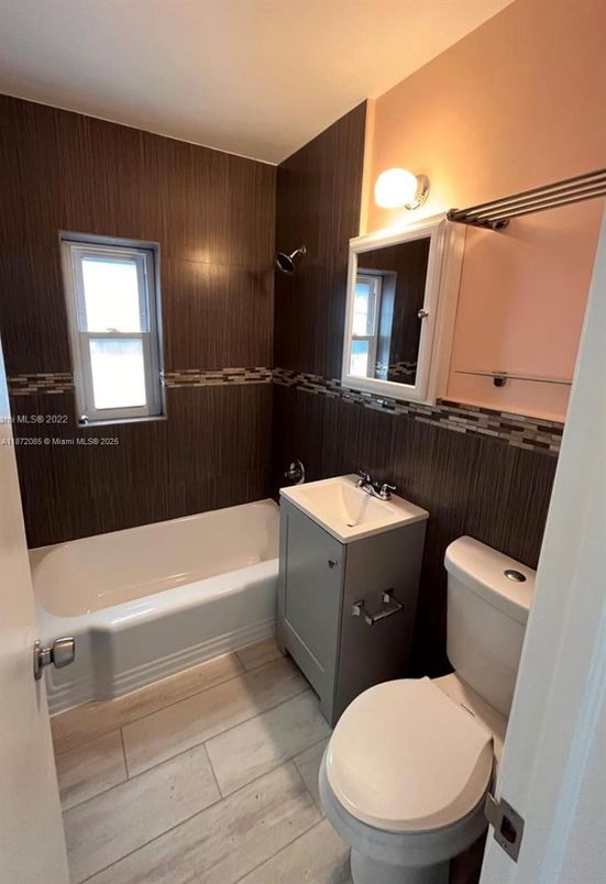 Bathroom, Interior, Wood Texture Flooring, Wooden Walls