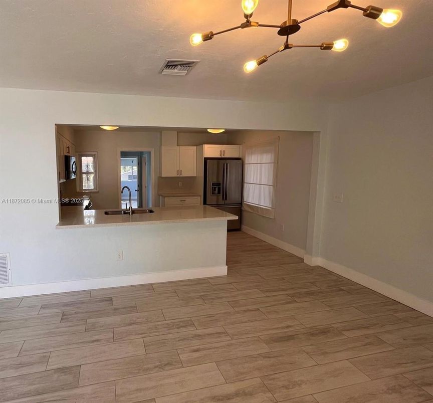 Interior, Kitchen, Pendant Lights