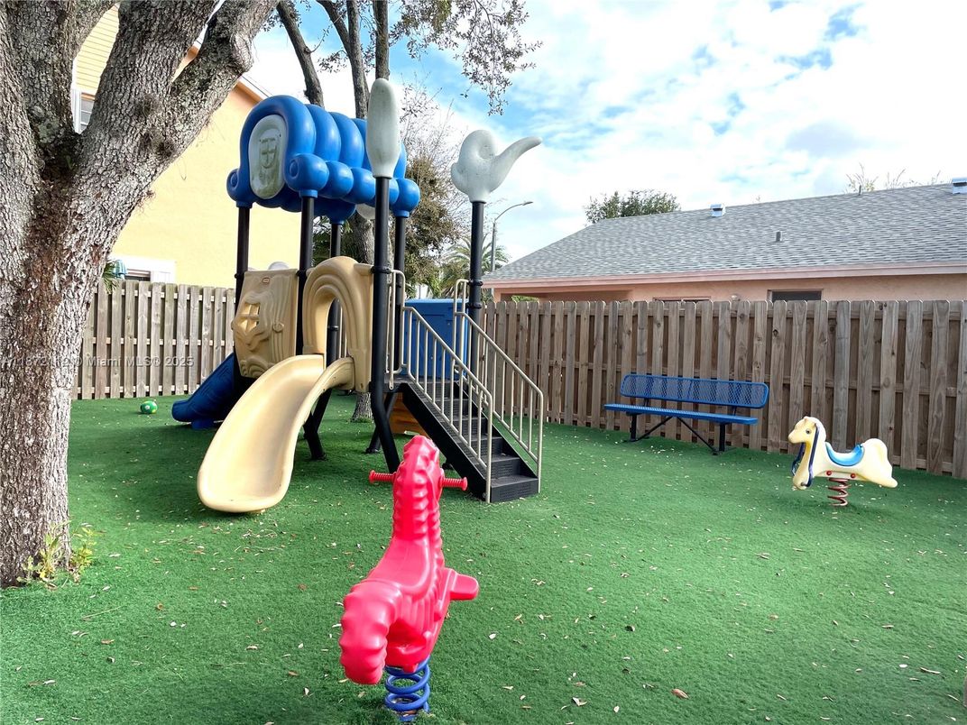 Backyard, Exterior, Playground