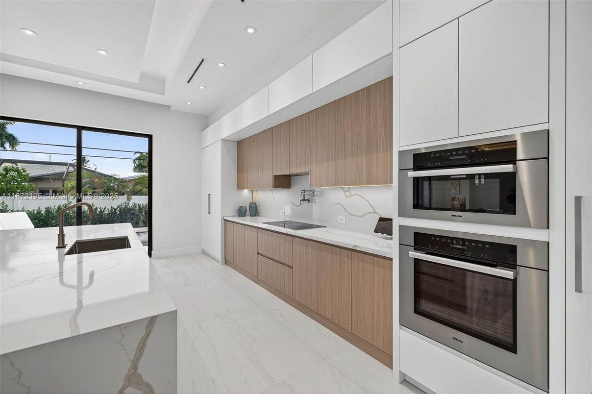 Interior, Kitchen, Marble, Recessed Lighting, Stainless Steel Appliances