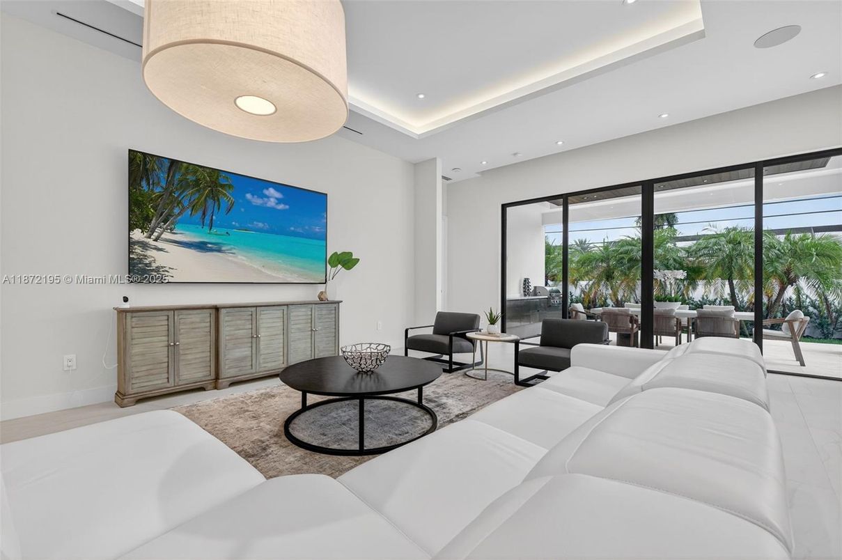 Interior, Living room, Recessed Lighting