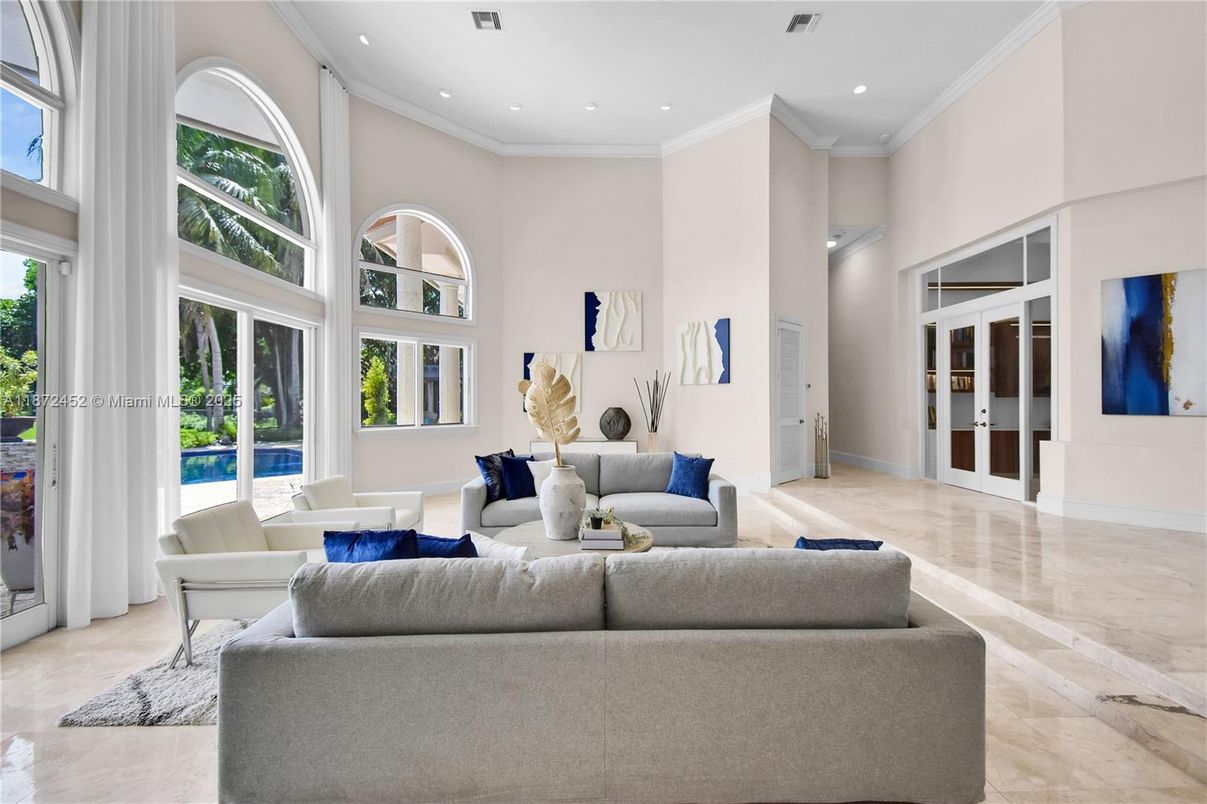 Interior, Living room, Recessed Lighting