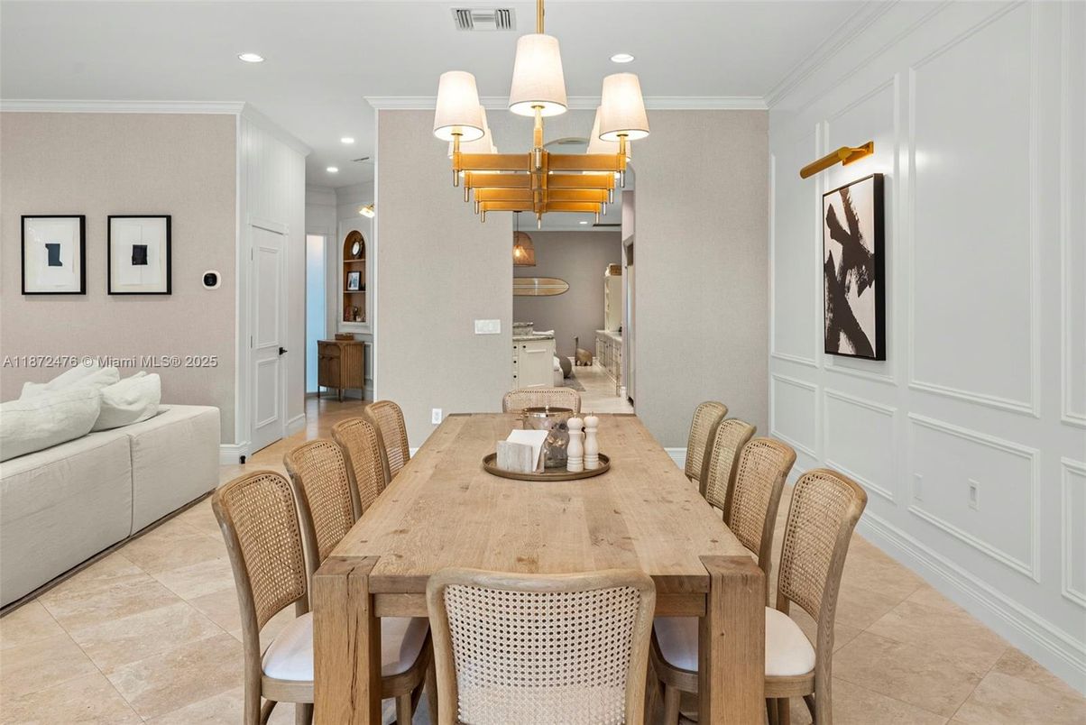 Chandelier, Dining room, Interior, Recessed Lighting