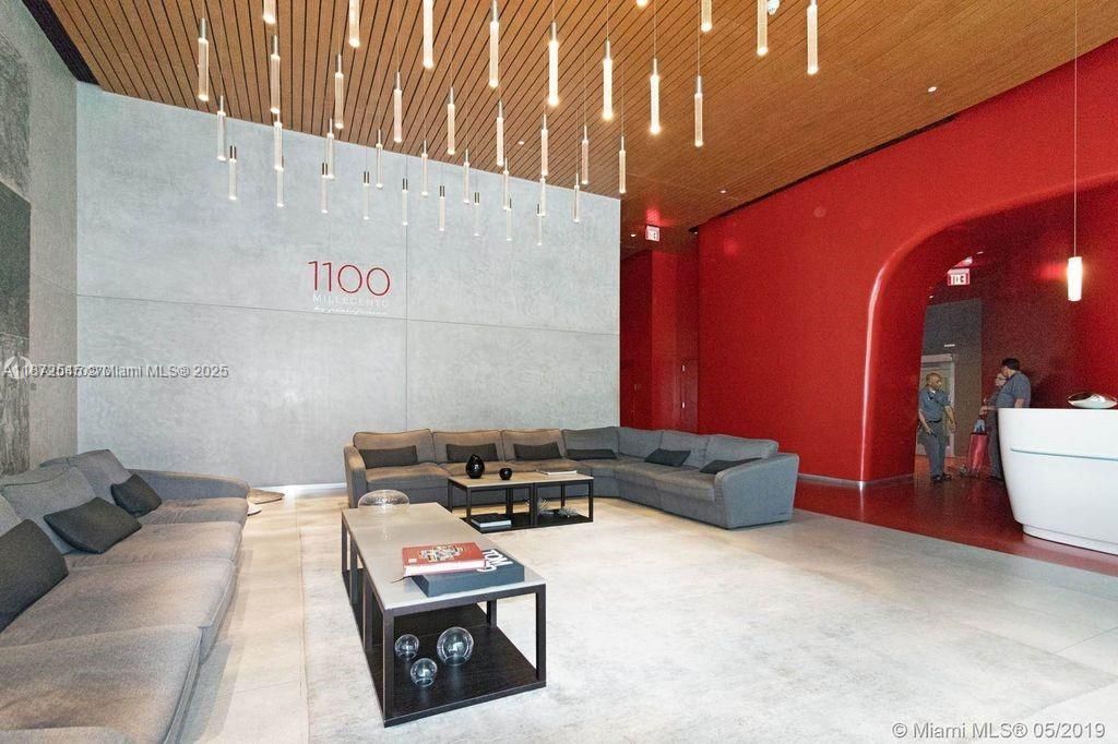 Interior, Living room, Pendant Lights, Recessed Lighting, Wooden Ceilings