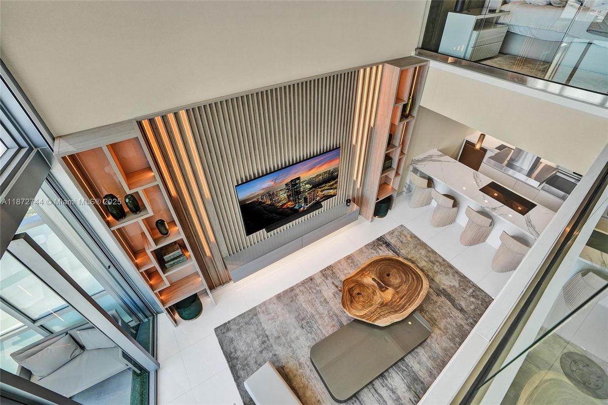 Fireplace, Interior, Living room