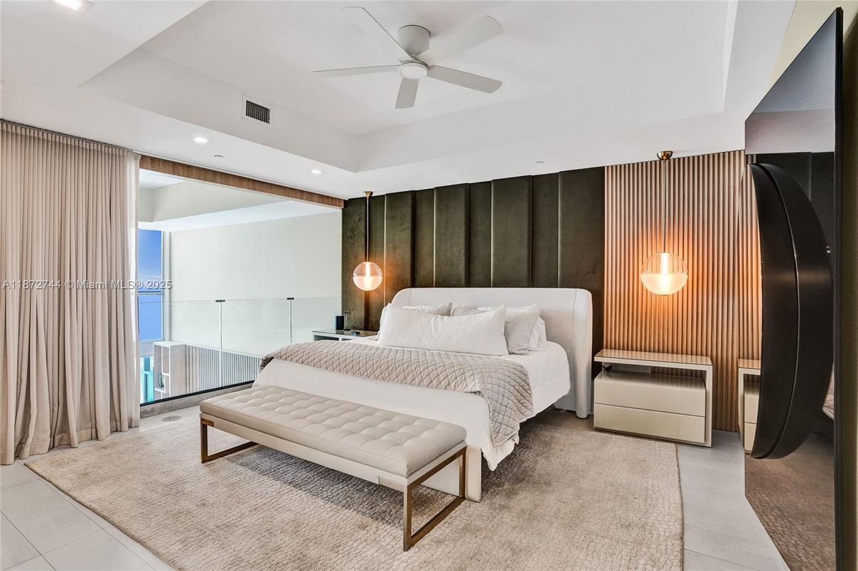 Bedroom, Interior, Pendant Lights, Recessed Lighting