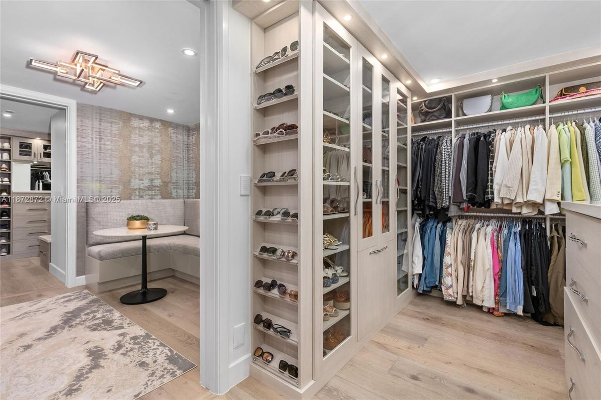 Interior, Recessed Lighting, Walk-in Closets, Wood Texture Flooring