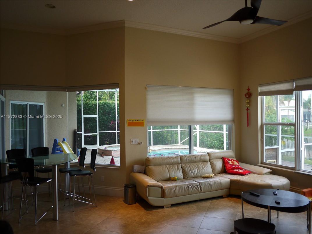 Dining room, Interior, Living room