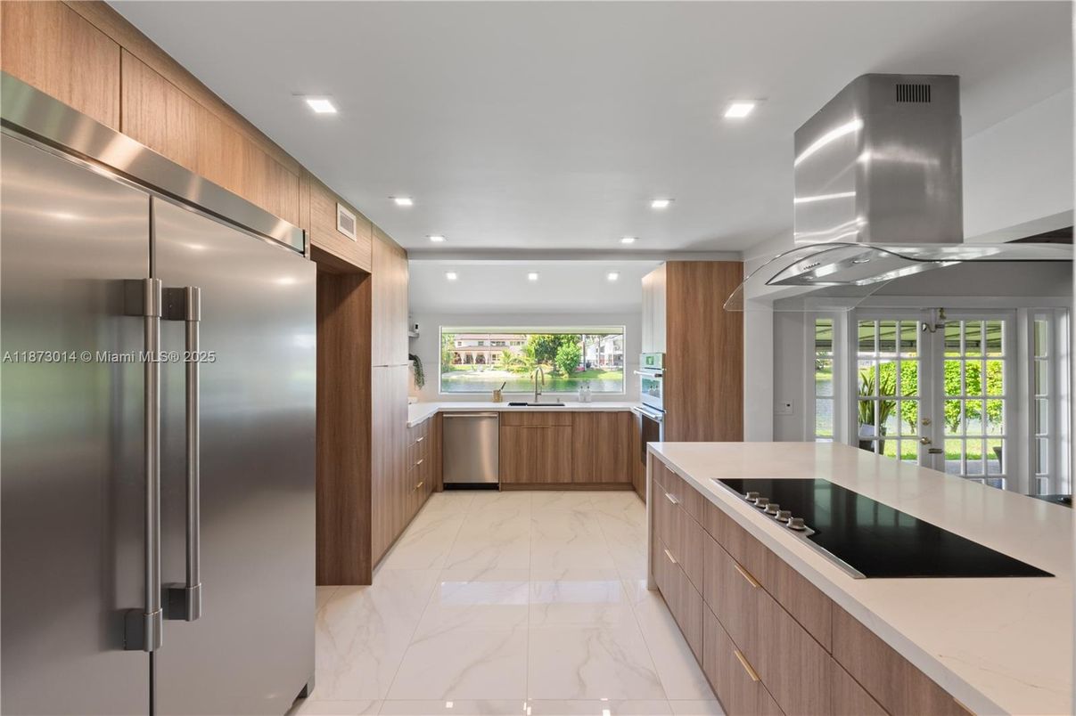 Interior, Kitchen, Marble, Recessed Lighting, Stainless Steel Appliances