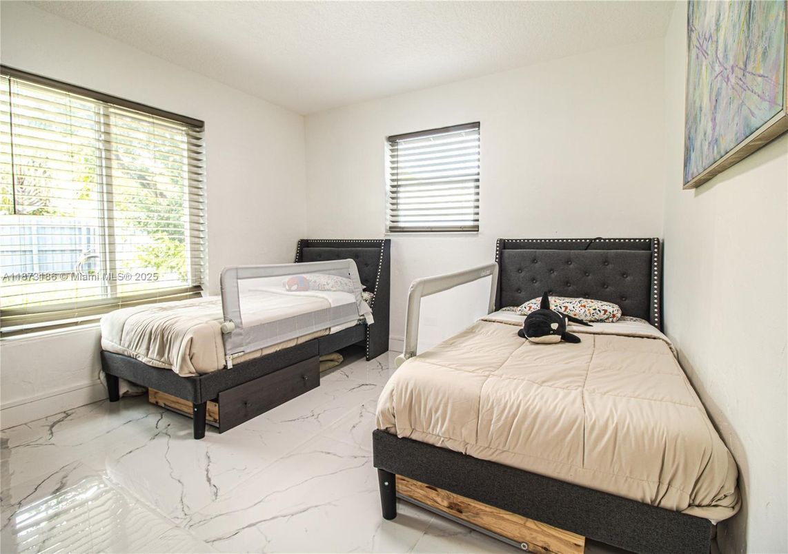 Bedroom, Interior, Marble