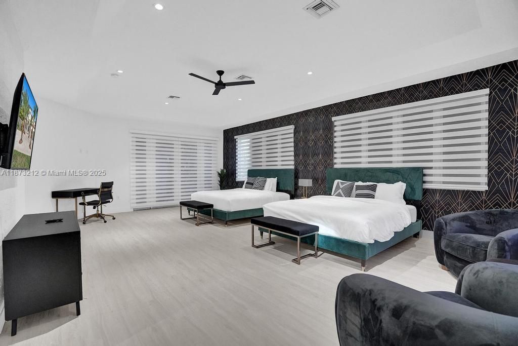 Bedroom, Interior, Recessed Lighting, Wood Texture Flooring