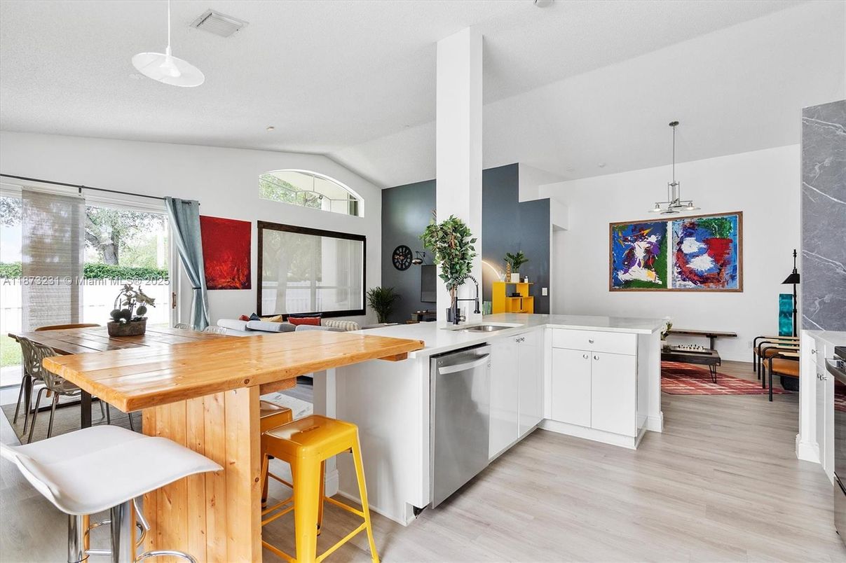 Dining room, Interior, Kitchen, Pendant Lights, Wood Texture Flooring