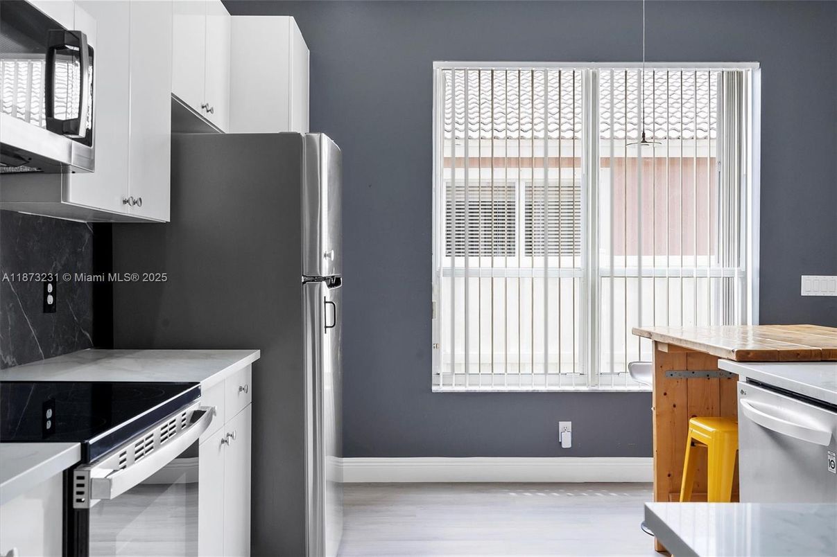 Interior, Kitchen, Stainless Steel Appliances
