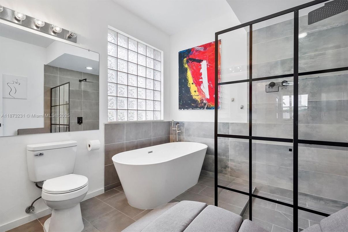 Bathroom, Free Standing Baths, Glass Shower, Interior