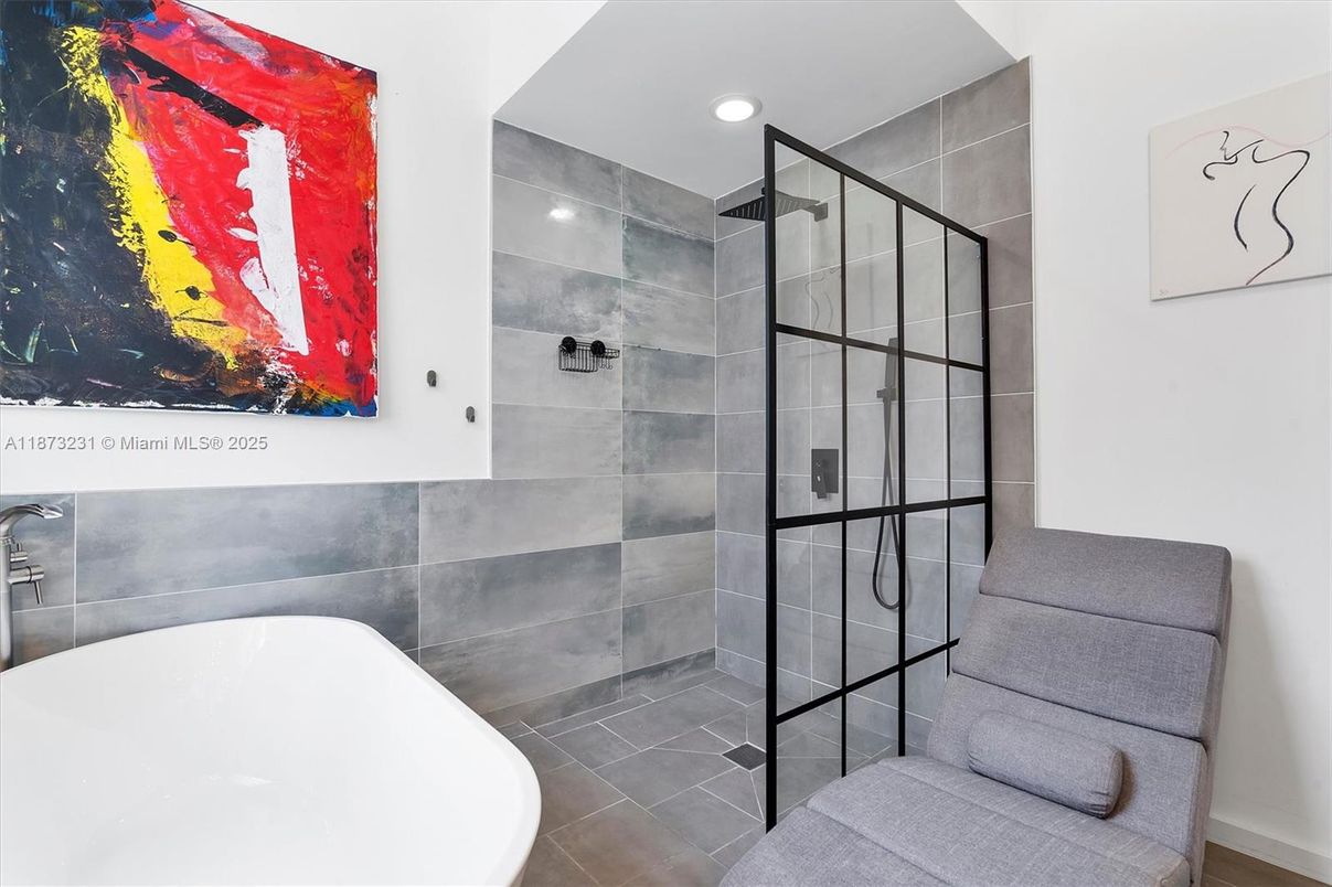 Bathroom, Free Standing Baths, Interior, Recessed Lighting