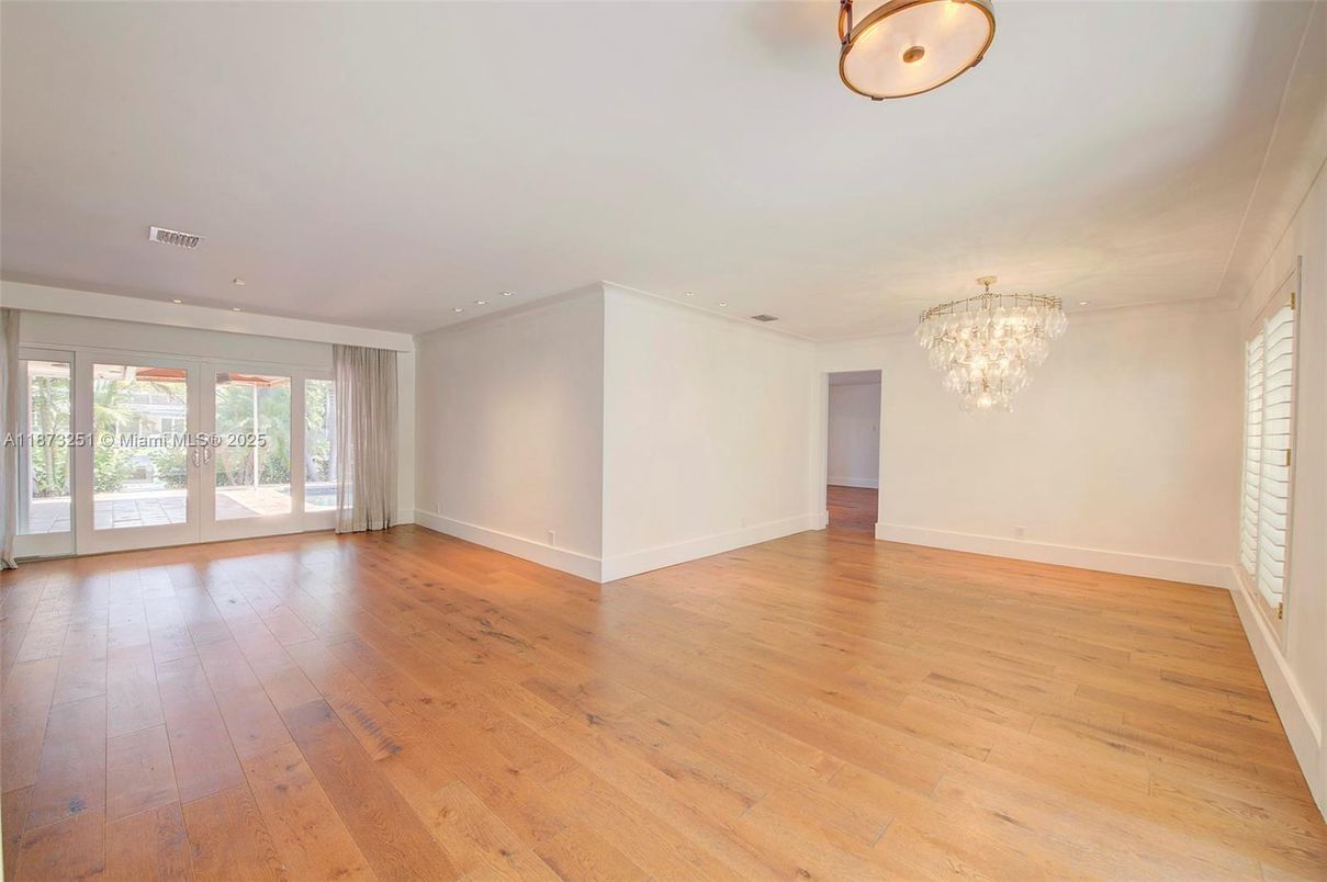 Chandelier, Empty room, Interior, Recessed Lighting, Wood Texture Flooring