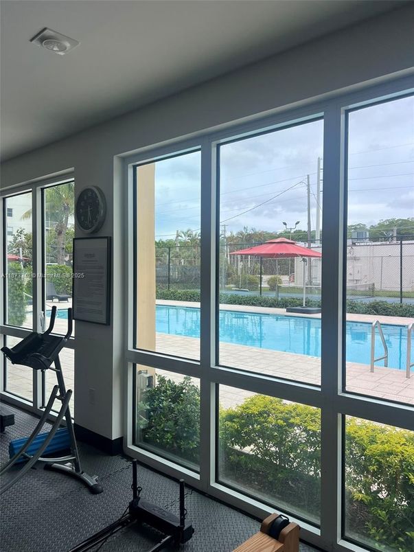 Fitness Equipment, Interior, Water