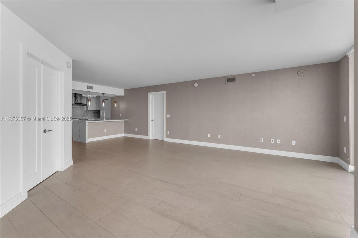 Empty room, Interior, Kitchen, Wood Texture Flooring