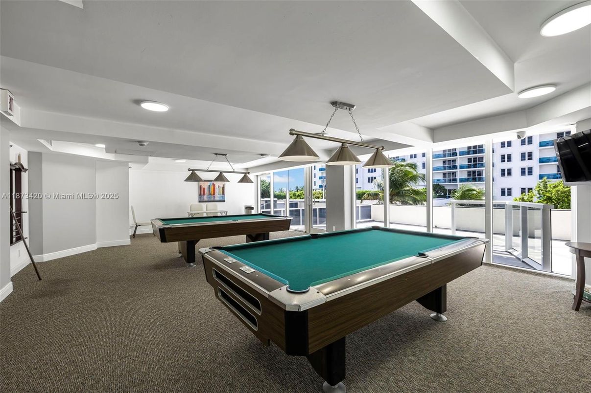 Billiard Table, Game Room, Interior, Pendant Lights, Recessed Lighting