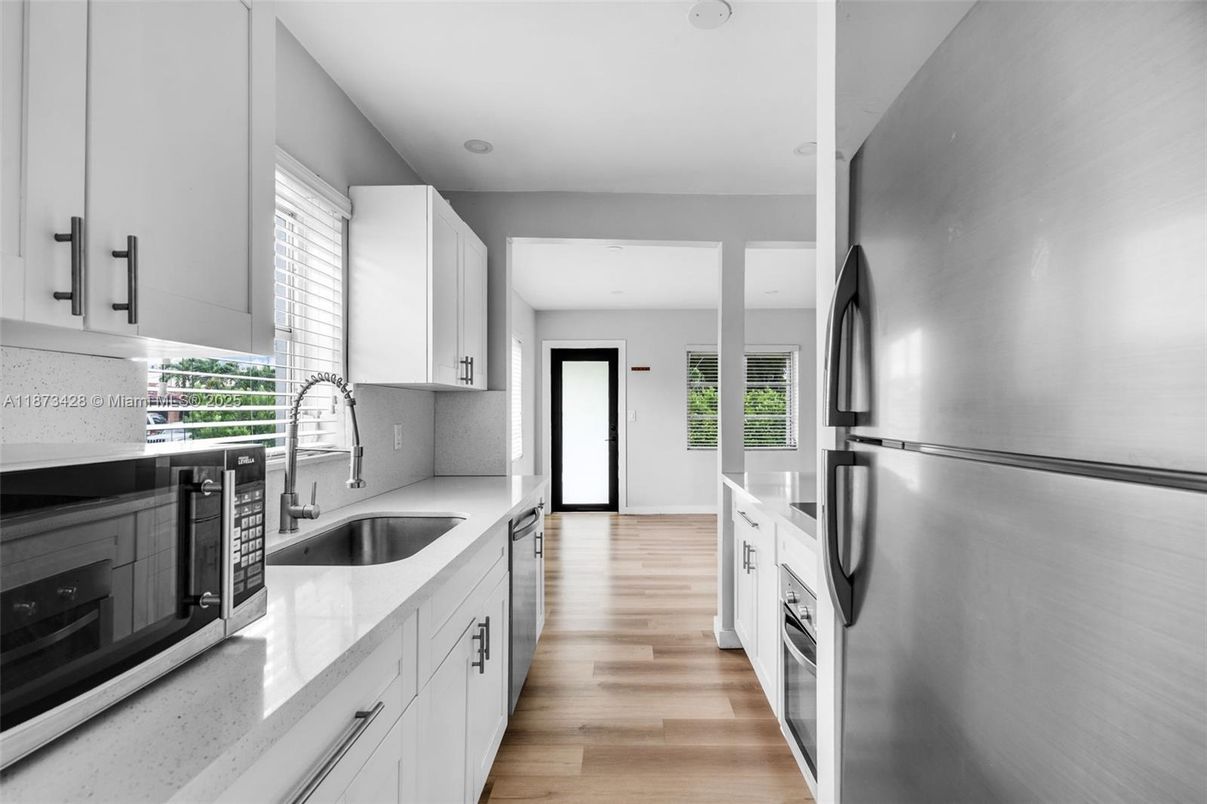 Interior, Kitchen, Recessed Lighting, Wood Texture Flooring